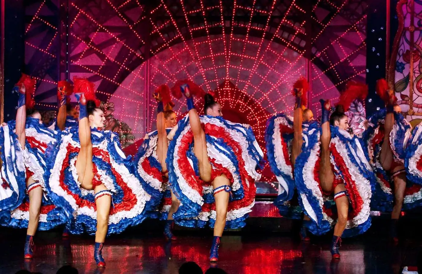 Кабаре «Мулен Руж» (Moulin Rouge) — фото 4