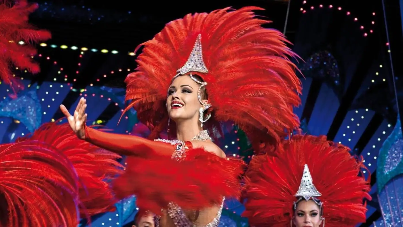Кабаре «Мулен Руж» (Moulin Rouge) — фото 1